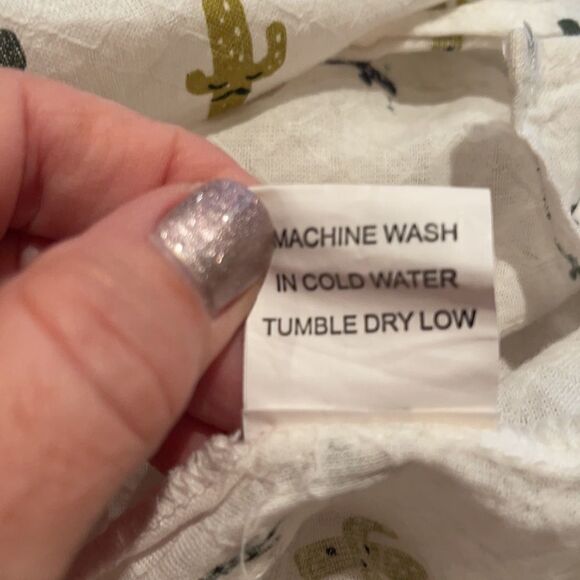 Amaryllis peasant off white cactus print top Sz S - Picture 6 of 8